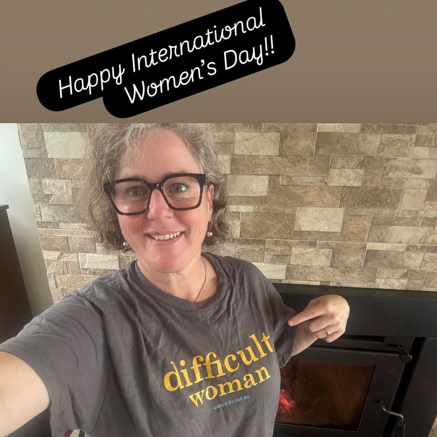 BESTSELLER Difficult woman classic t shirt