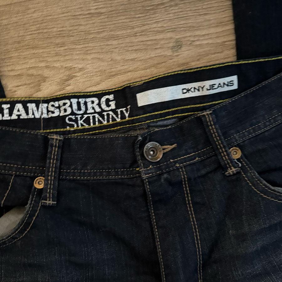 sz 34 DKNY dark denim jeans