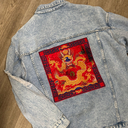 sz XL mens acid wash dragon jacket