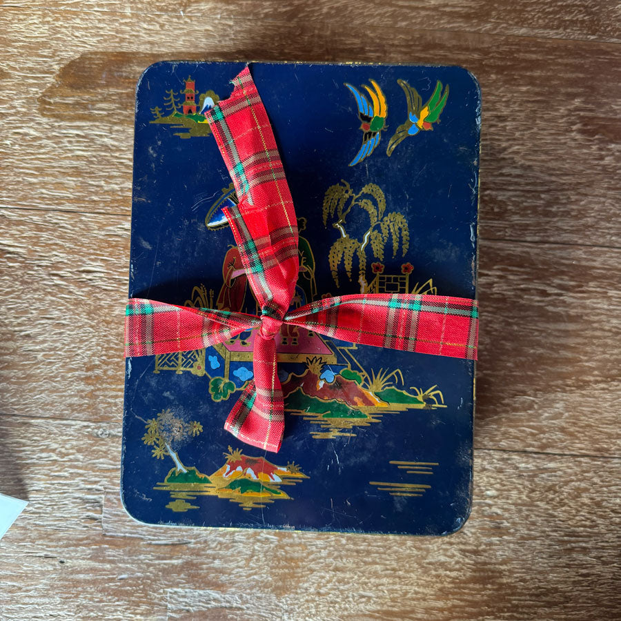 Sewing trinket and treasure tin CUSTOM