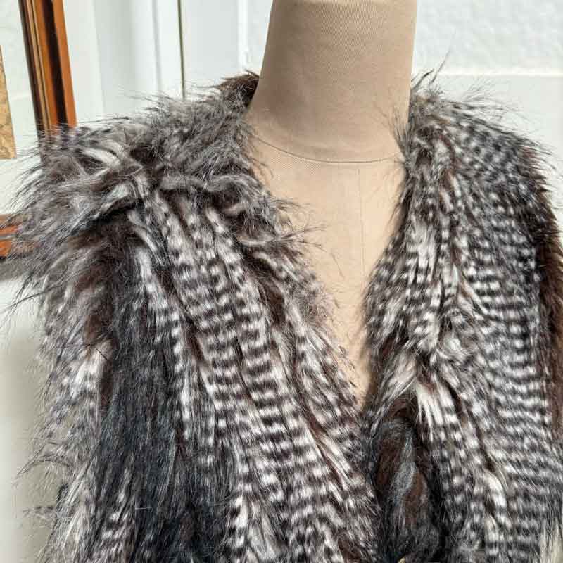 sz XL feathery fur vest