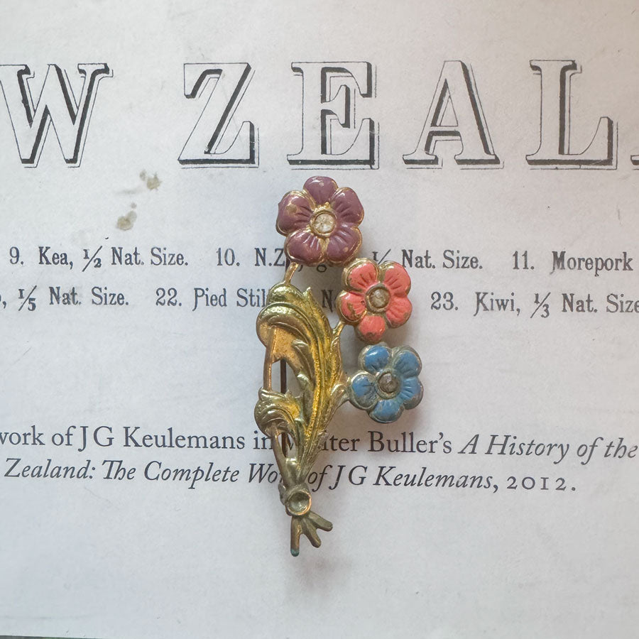 Floral vintage brooch