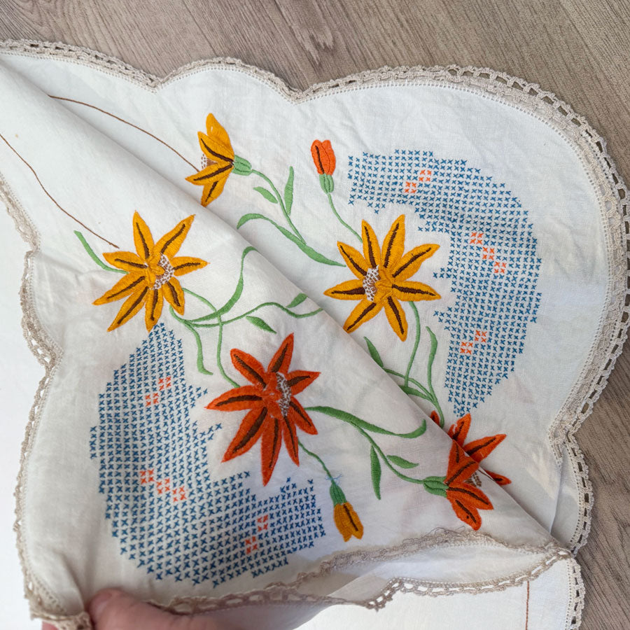 Sweet orange flower tablecloth