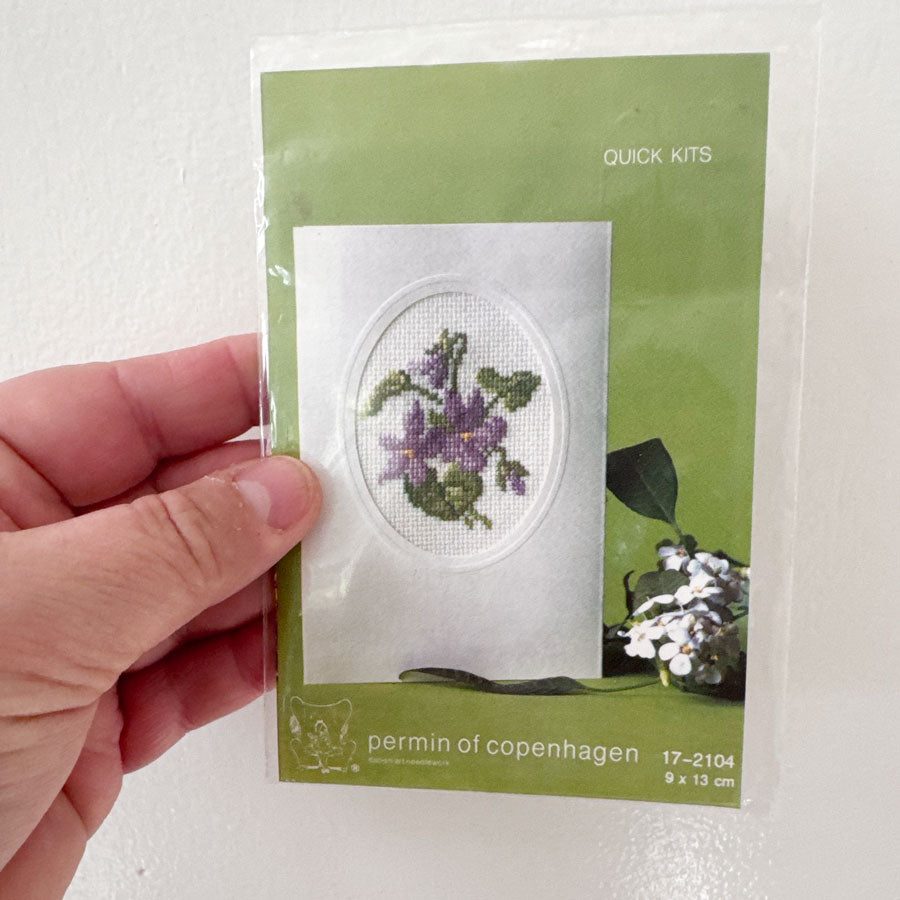Violet embroidery kit