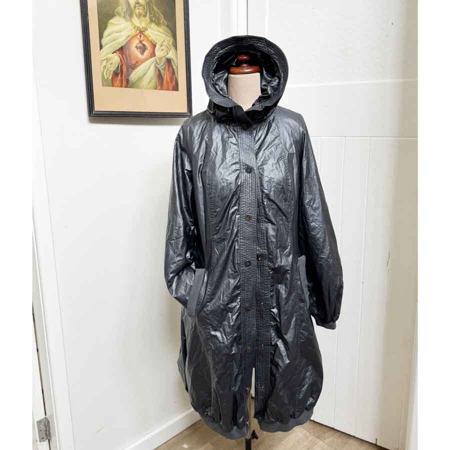 sz S French outdoor rain coat