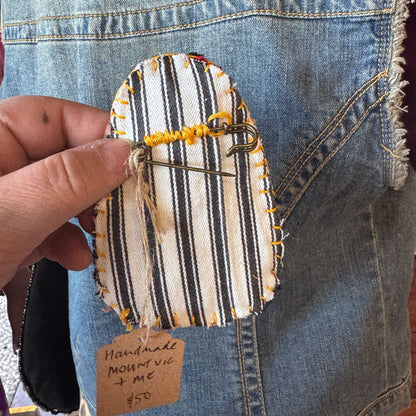 Frida slow stitched brooch 2