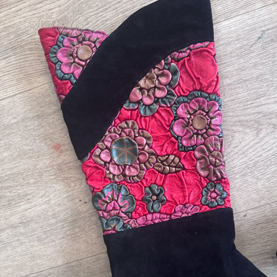 sz 39 knee funky boots