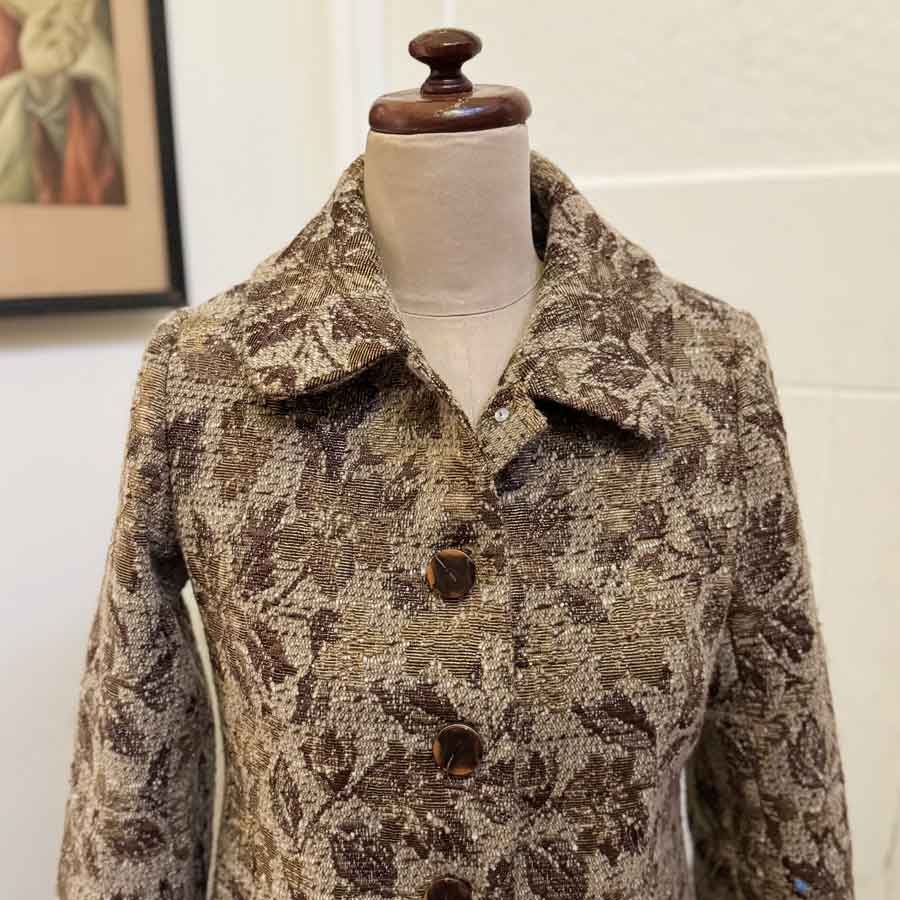 sz S-M sparkly brocade upholstery coat