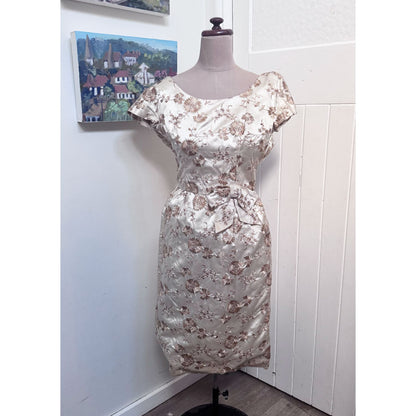 sz S vintage gold dress
