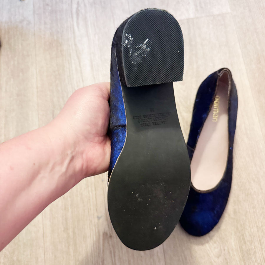 sz 38 Gorman blue fur shoes