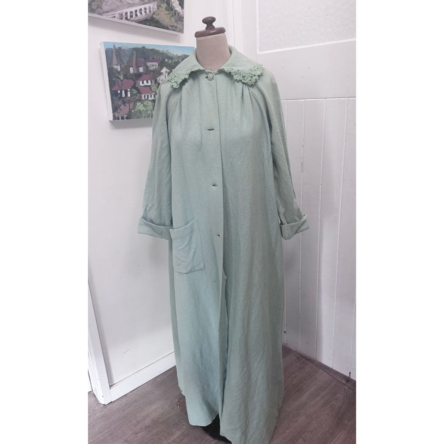 Mint green vintage dressing gown