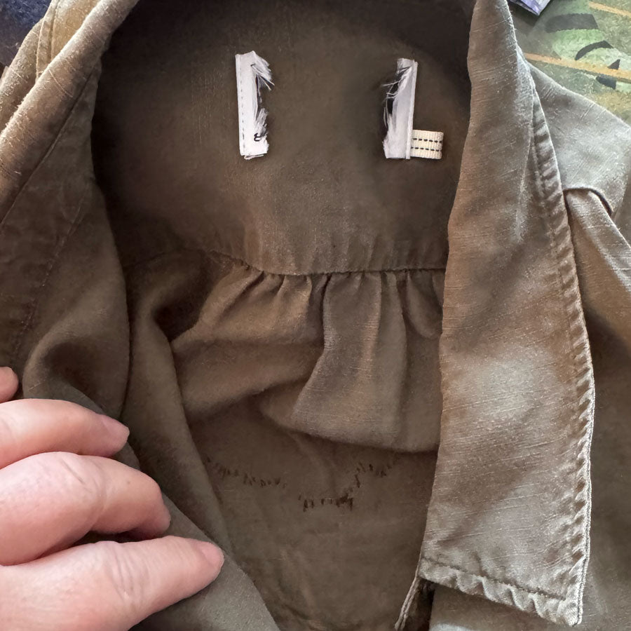 Curvy khaki dress with heart