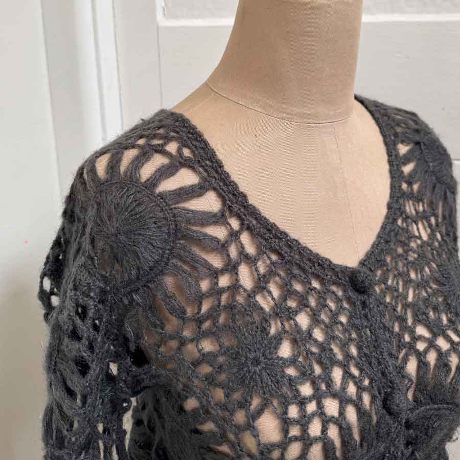 sz M-L grey crochet cardigan