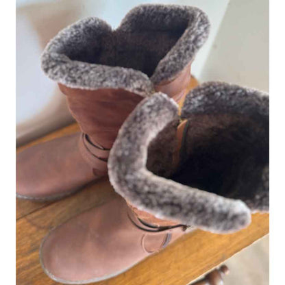 sz 10 Grosby winter boots