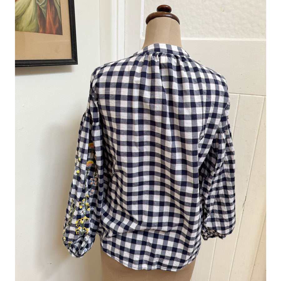sz 4 navy check embroidered blouse