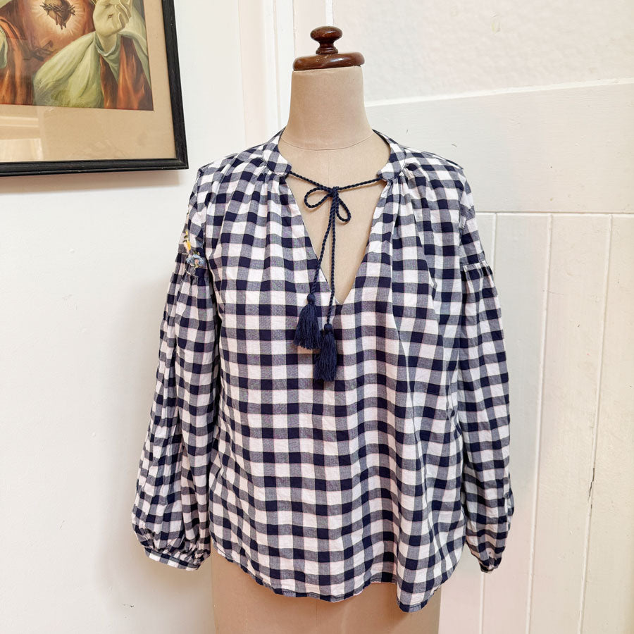 sz 4 navy check embroidered blouse