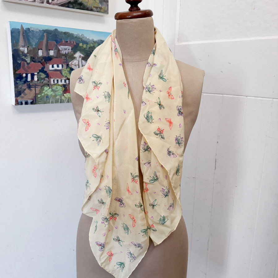 Hanae Mori scarf