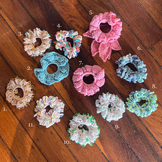 Handmade hair ties by Helene