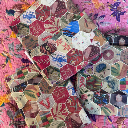 Hexagon Quilt Sampler large RTS