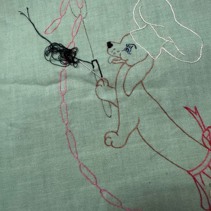 Hot dog tablecloth green