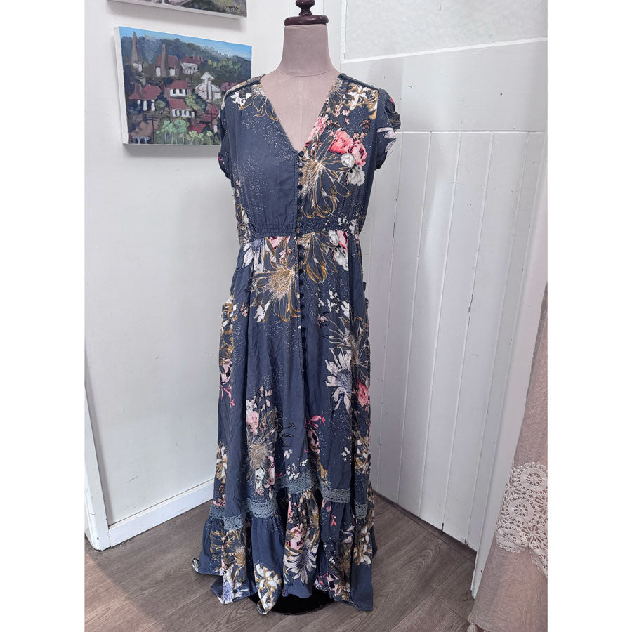 Fabulous grey maxi dress