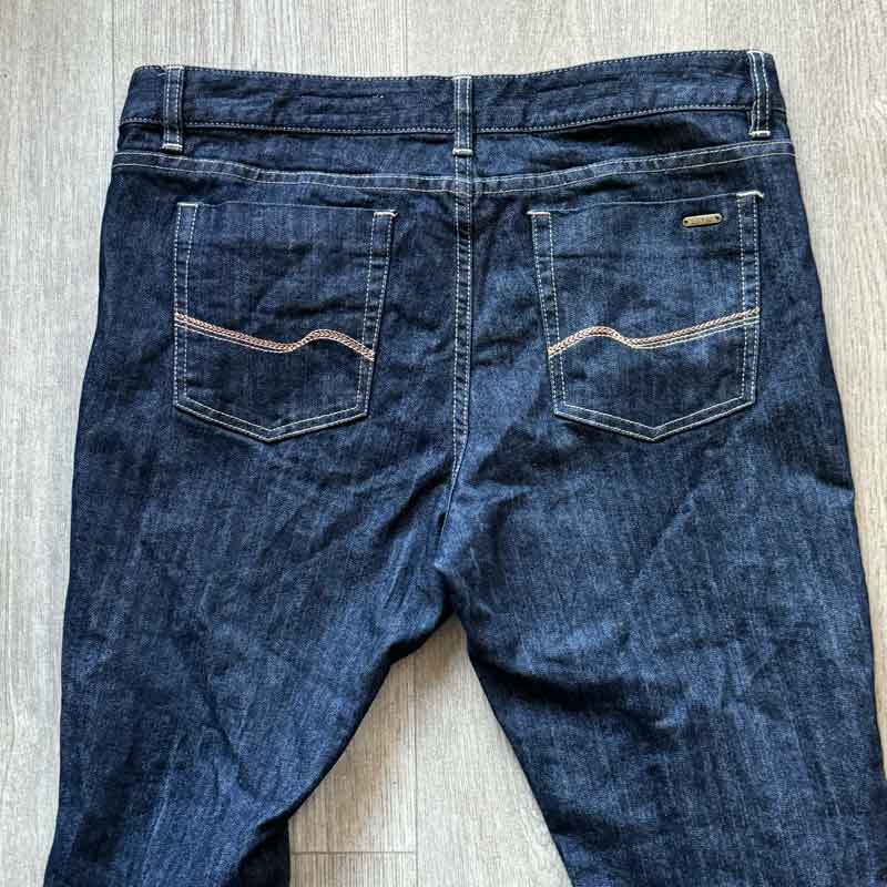 sz 14 dark denim crop Jag Jeans