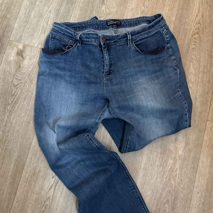 sz 20 Jeans West curve bootcut
