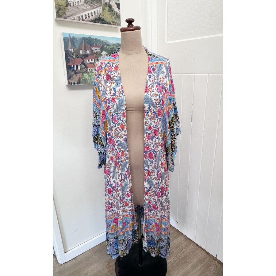 sz M fab floral kimono