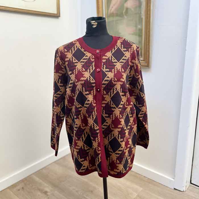 sz M La Dame maroon knit cardigan