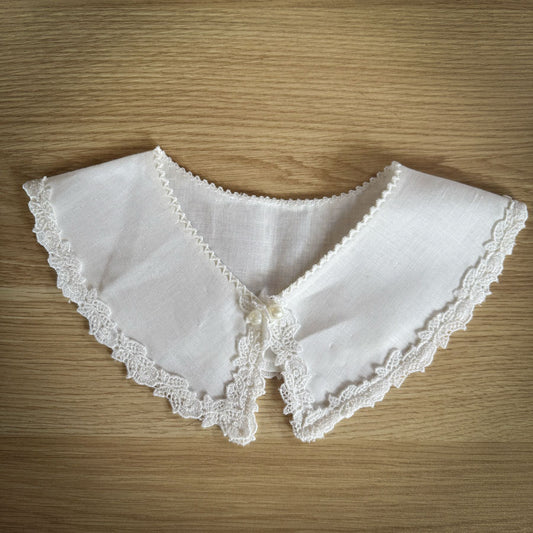 Lace collar vintage