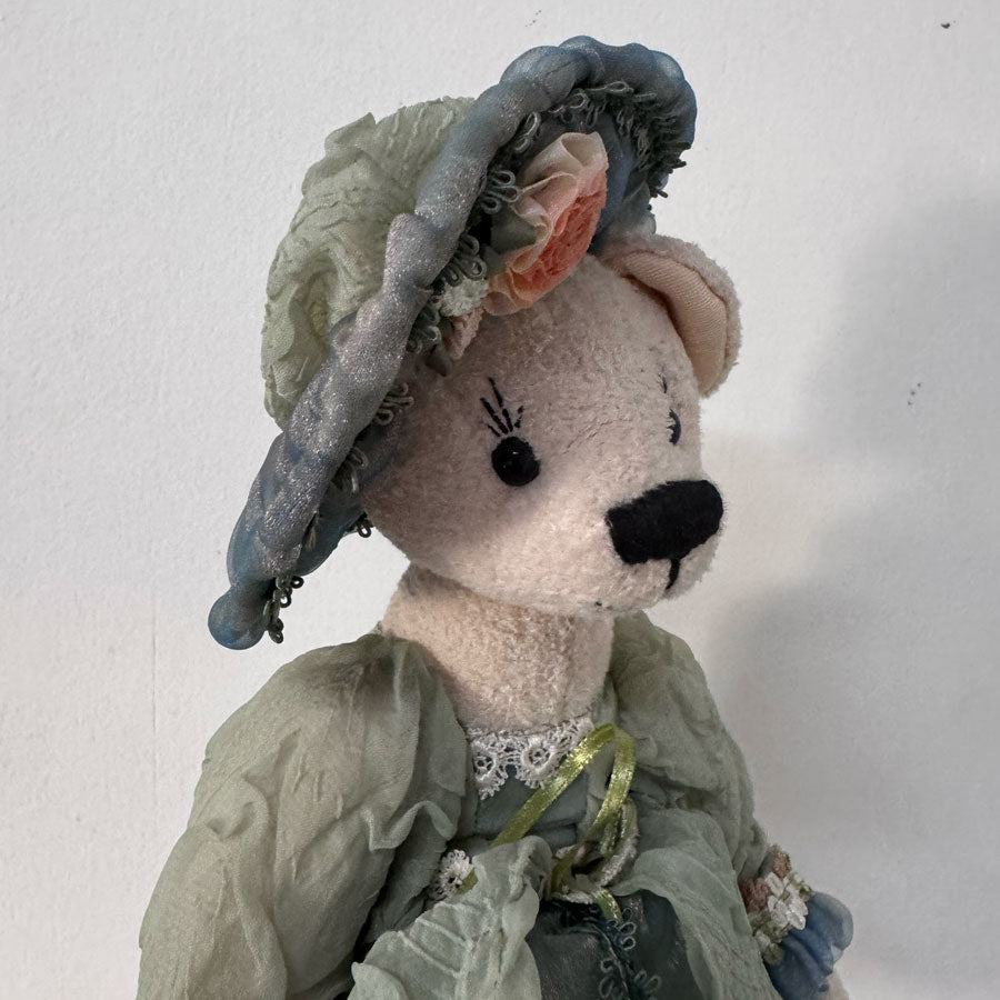 Lady Teddy