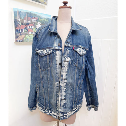 sz XL Levis red tab denim jacket