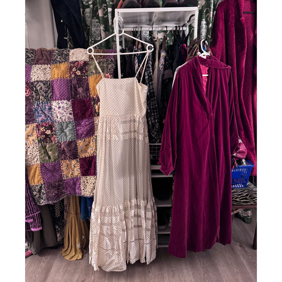 sz S vintage polkadot maxi dress