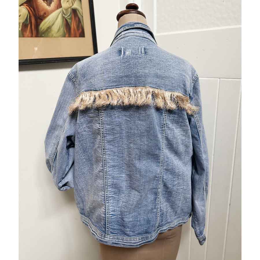 sz 20 MIAOW tiger fringed jacket