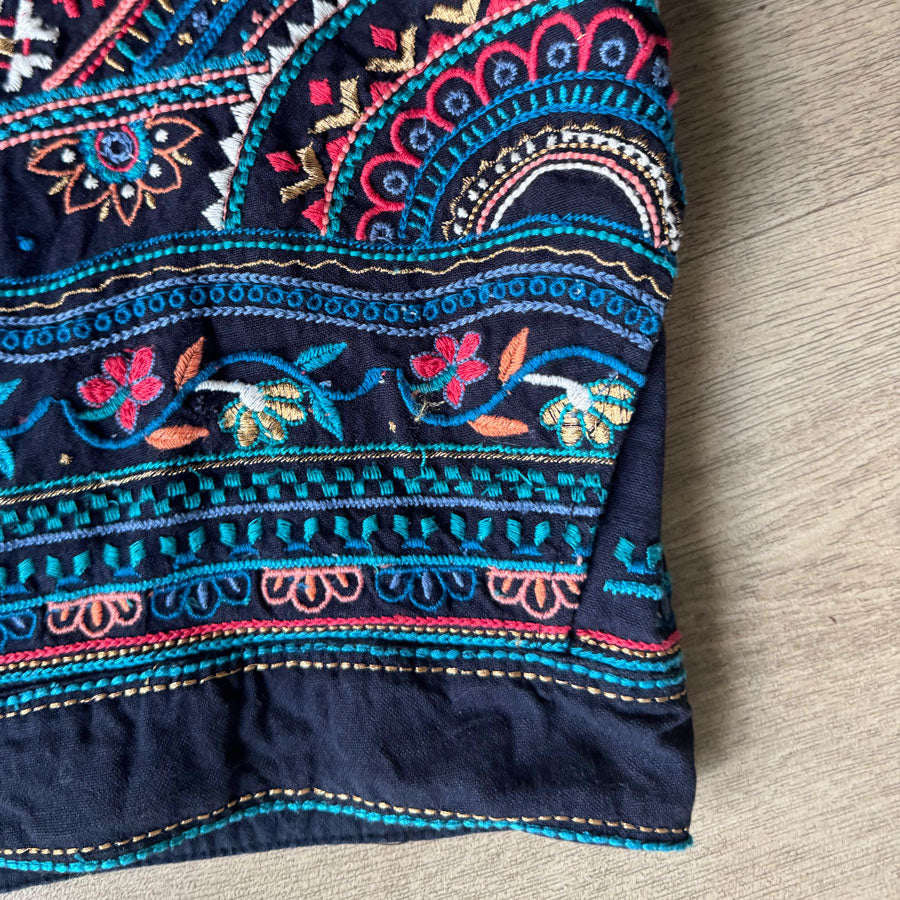 sz 20 Monsoon embroidered skirt