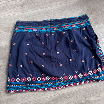 sz 20 Monsoon embroidered skirt
