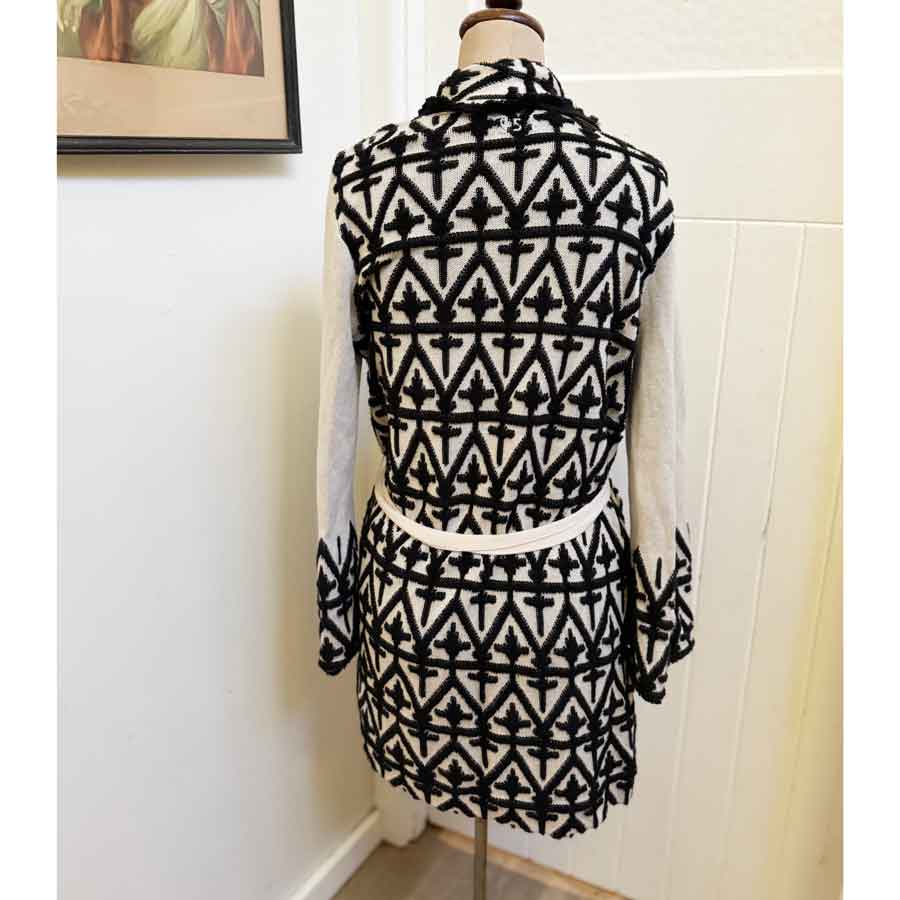 sz 3 Odd Molly mono tie cardigan