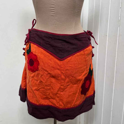sz S-M funky orange flower skirt