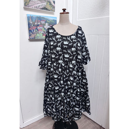 sz 22 black animal print dress
