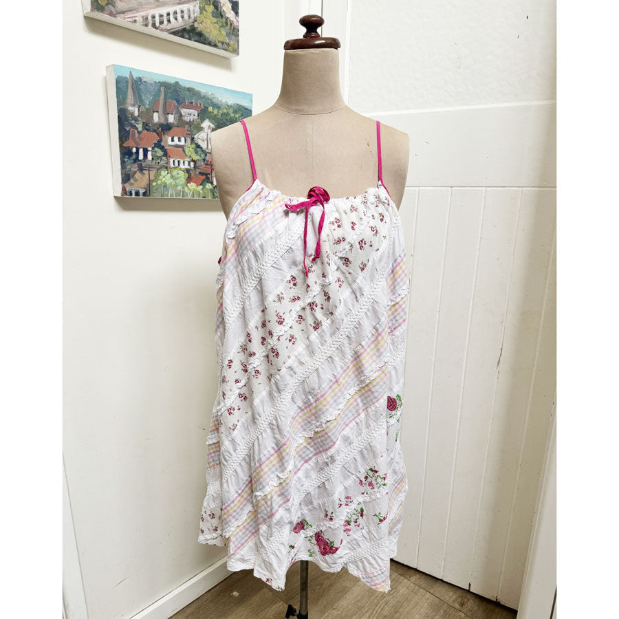 sz 16 pretty shortie night dress