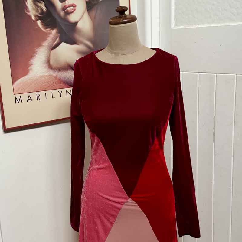 sz 8 Red Velvet evening dress