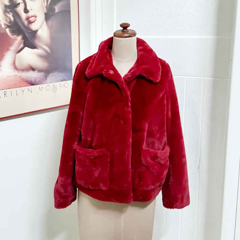 sz 10 red fluffy jacket