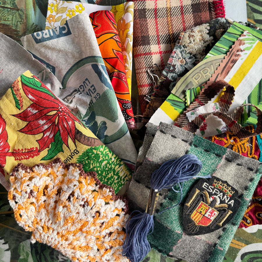 Retro travel fabric pack