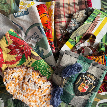 Retro travel fabric pack