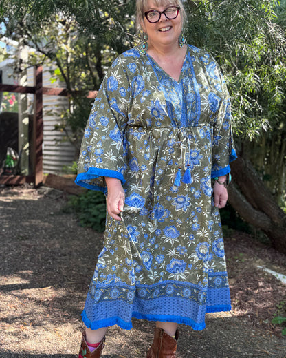 Rio dress Meadow 1XL-4XL