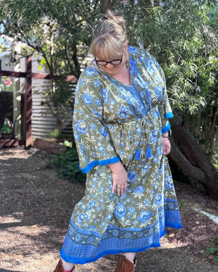 Rio dress Meadow 1XL-4XL