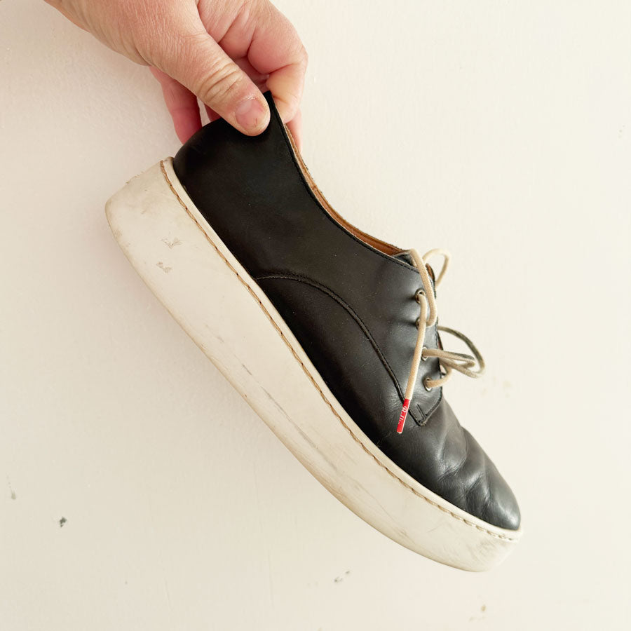 sz 41 small Rollie Nation platform Derbies