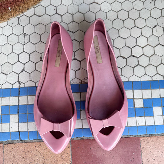 sz 40 salmon pink Melissa shoes