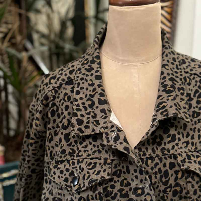 sz 24 Sara leopard khaki jacket