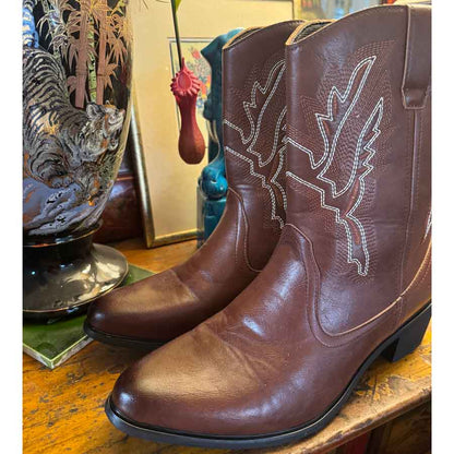 sz 43 shortie brown cowboy boots